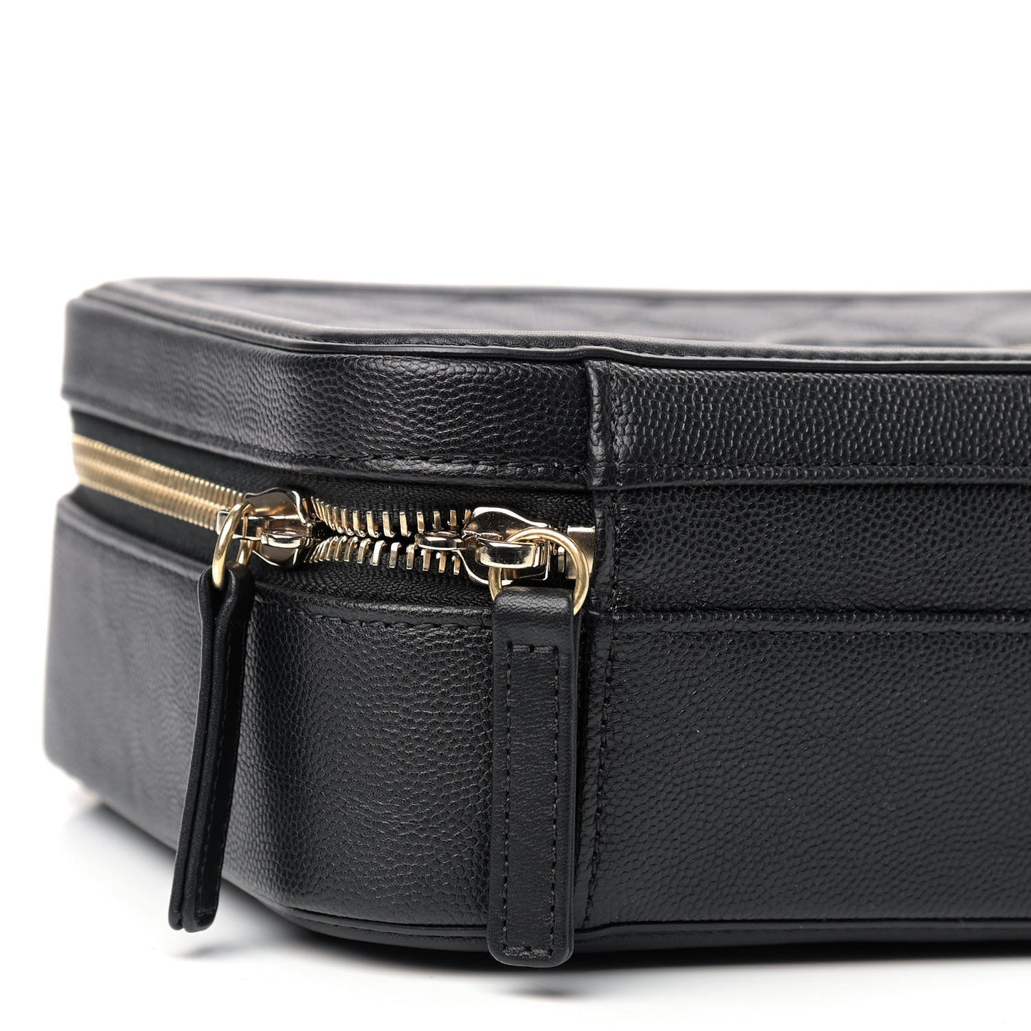 Caviar Quilted Medium CC Filigree Vanity Case Black