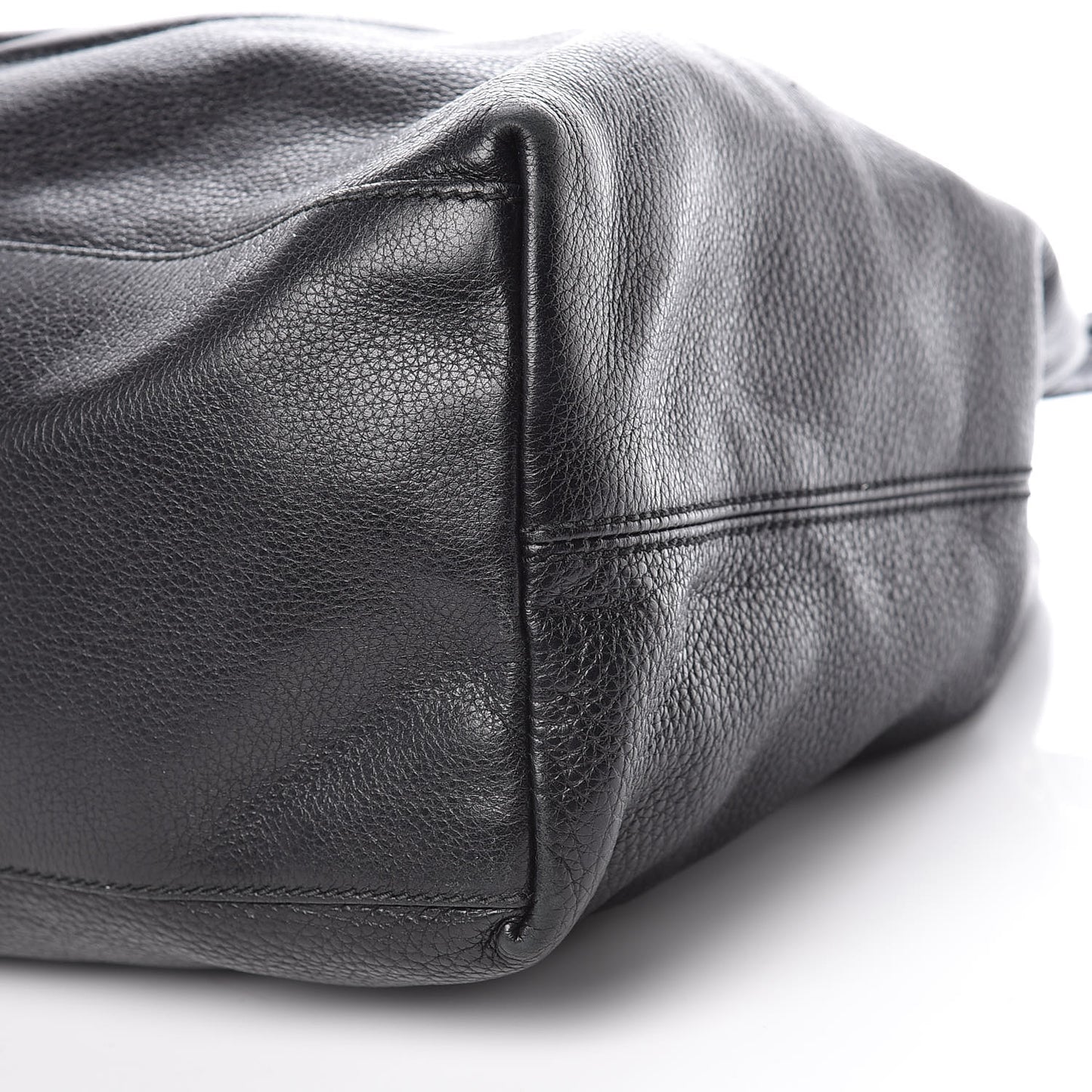 Pebbled Calfskin Medium Soho Chain Shoulder Bag Black