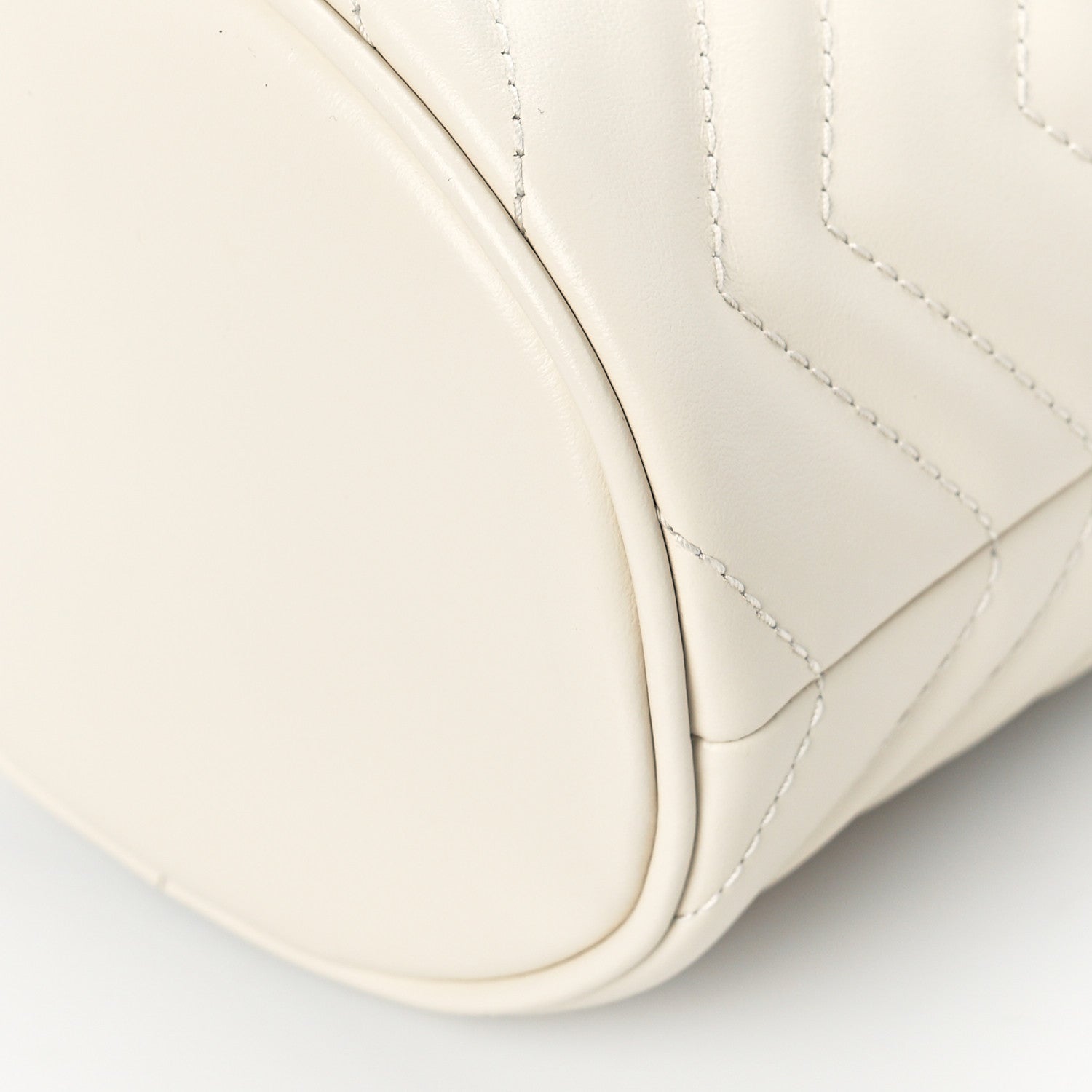 Gucci Calfskin Matelasse Mini GG Marmont 2.0 Bucket Bag White 8 of 9