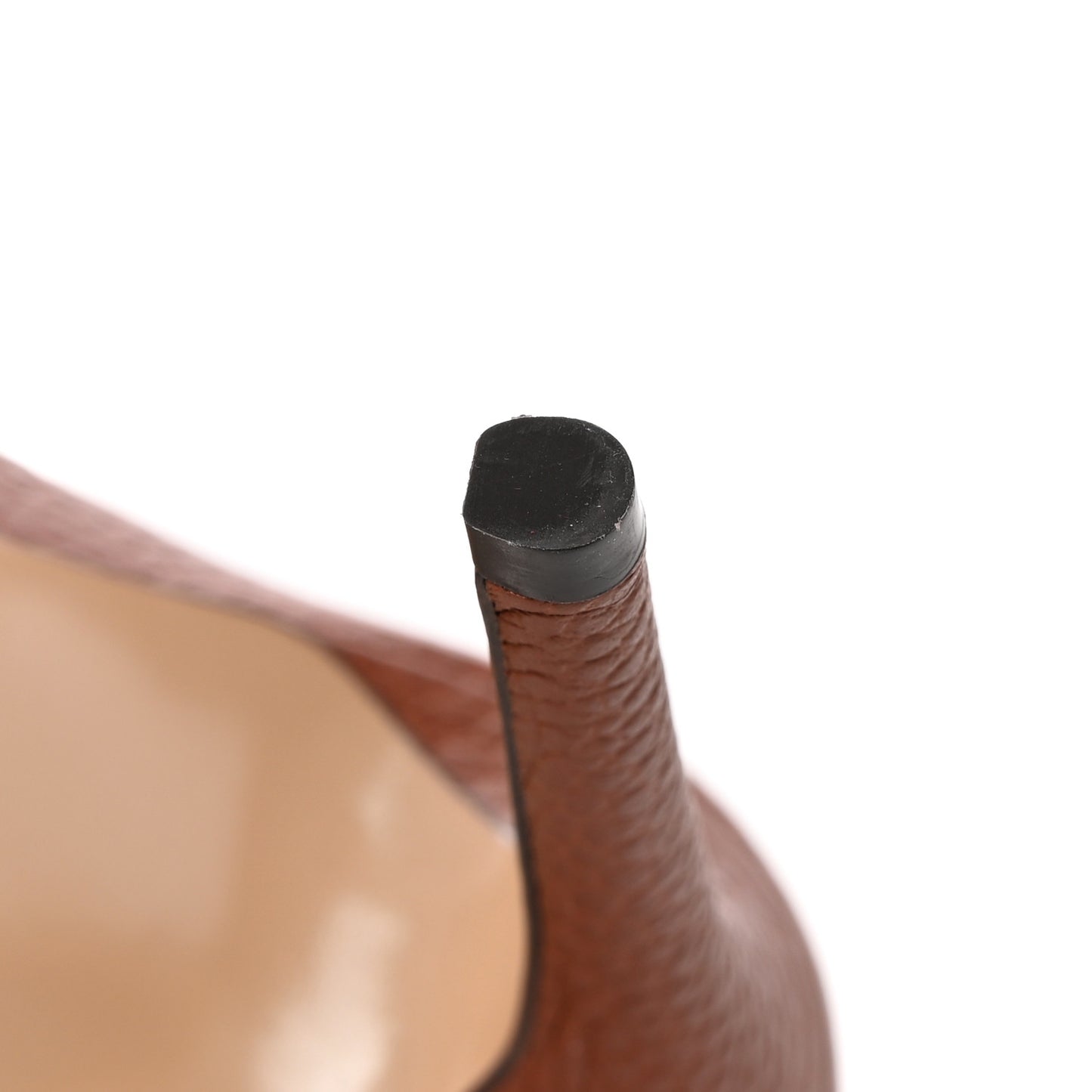 Pebbled Calfskin Rockstud 85mm Pumps 37 Cuoio