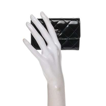 Chanel Striated Patent Quilted Card Holder Grey 2 of 7