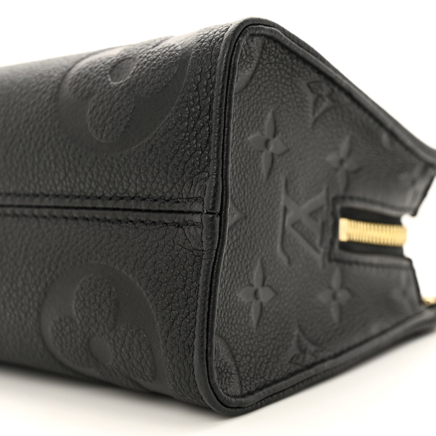 Louis Vuitton Empreinte OnTheGo East West Black 9 of 11