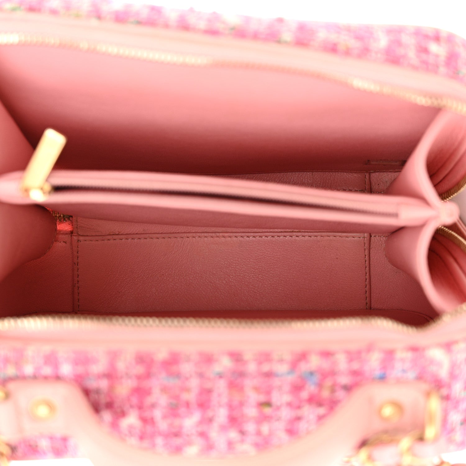 Chanel Tweed Quilted Medium CC Filigree Vanity Case Pink 5 of 10