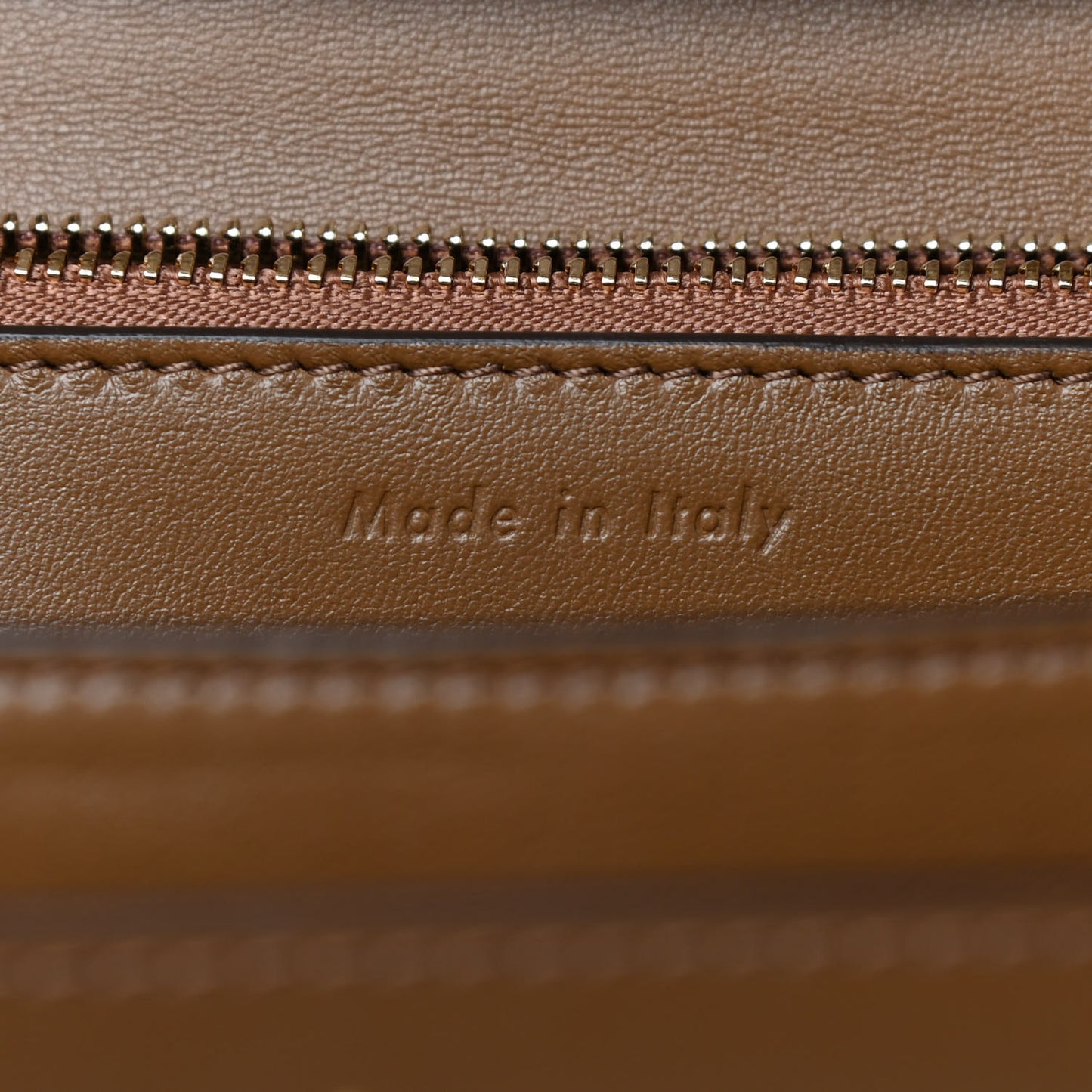 Box Calfskin Medium Classic Box Flap Bag Camel