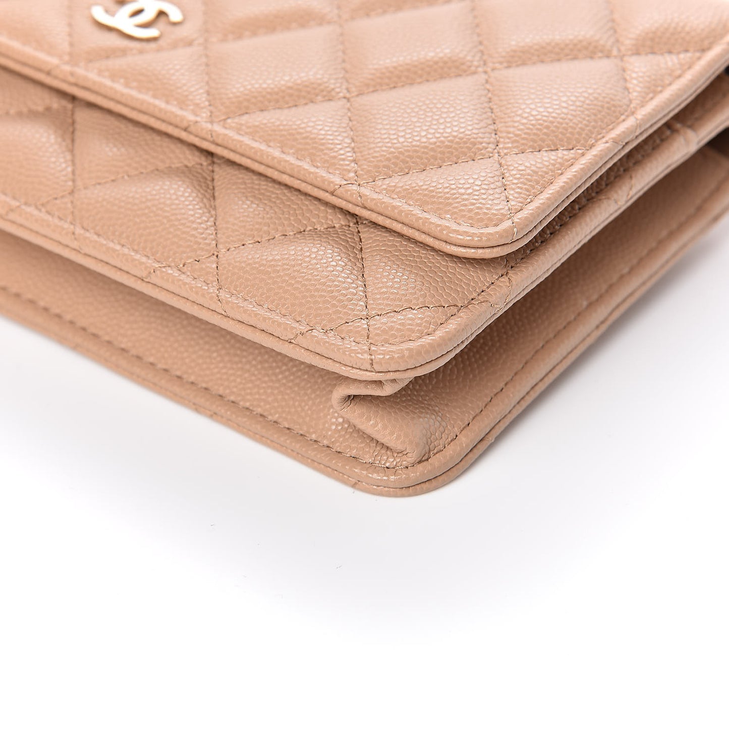 Caviar Quilted Wallet On Chain WOC Beige