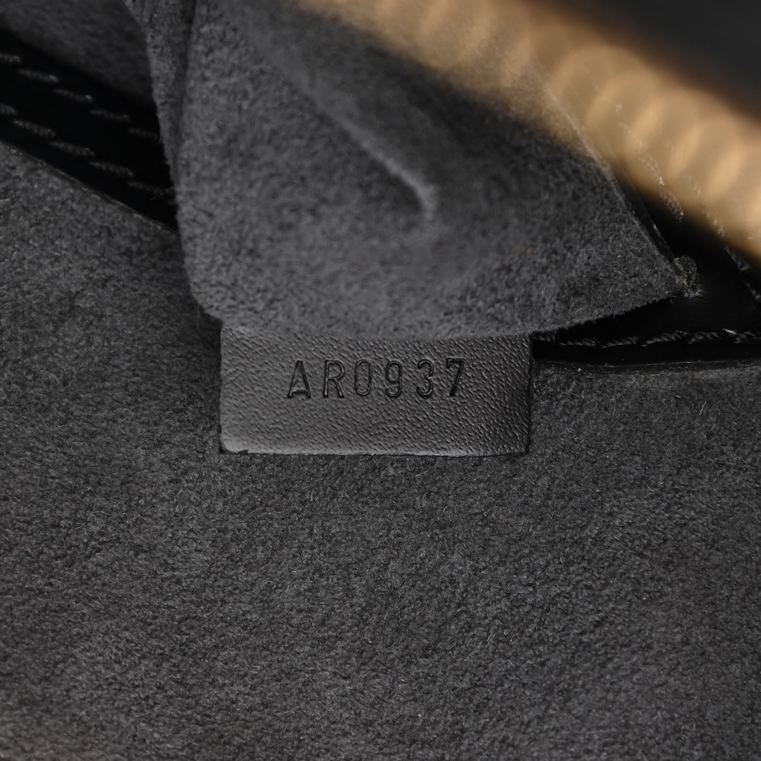 Louis Vuitton Epi Alma PM Black 7 of 17