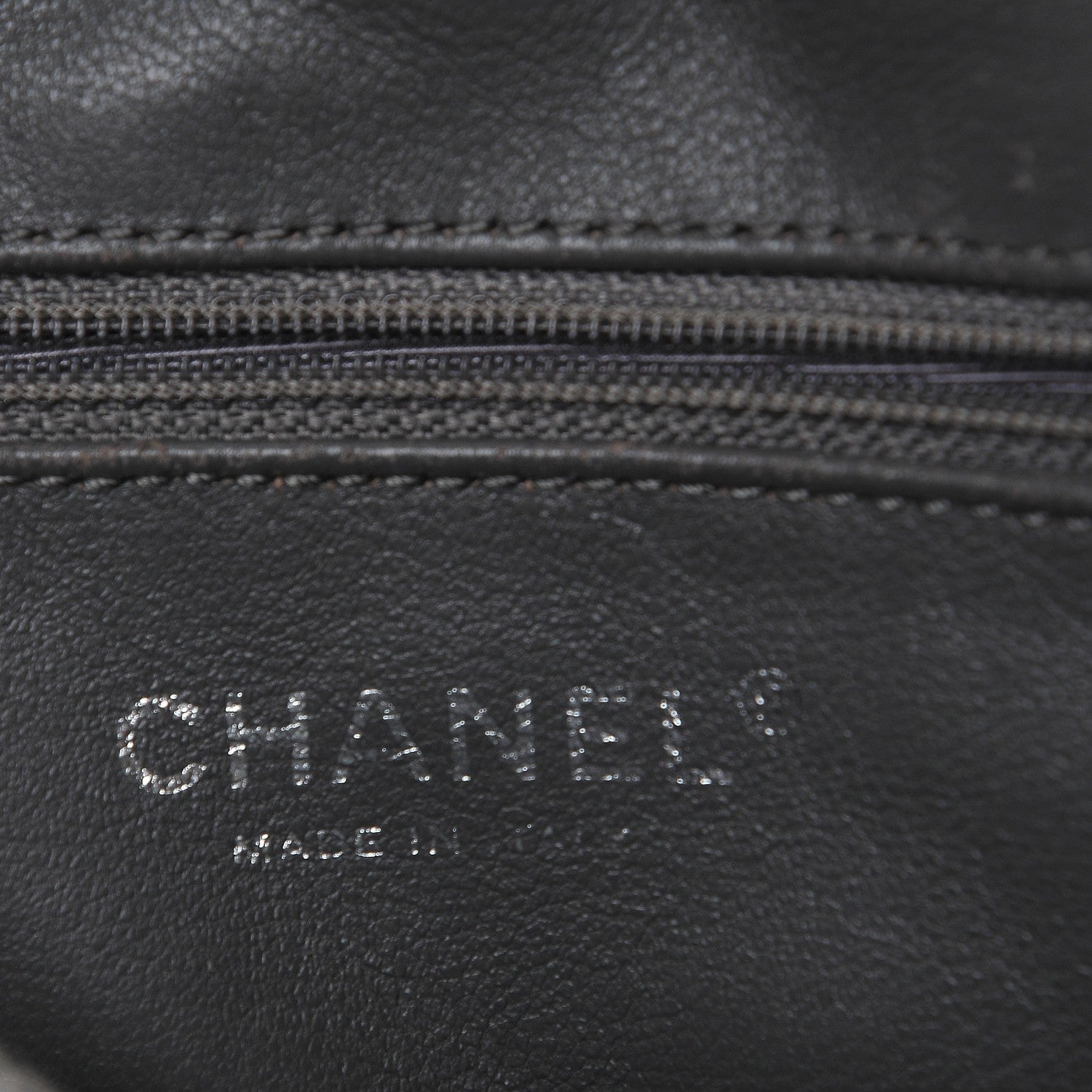 Chanel Aged Calfskin Medium Reissue Camera Case Grey 6 of 8