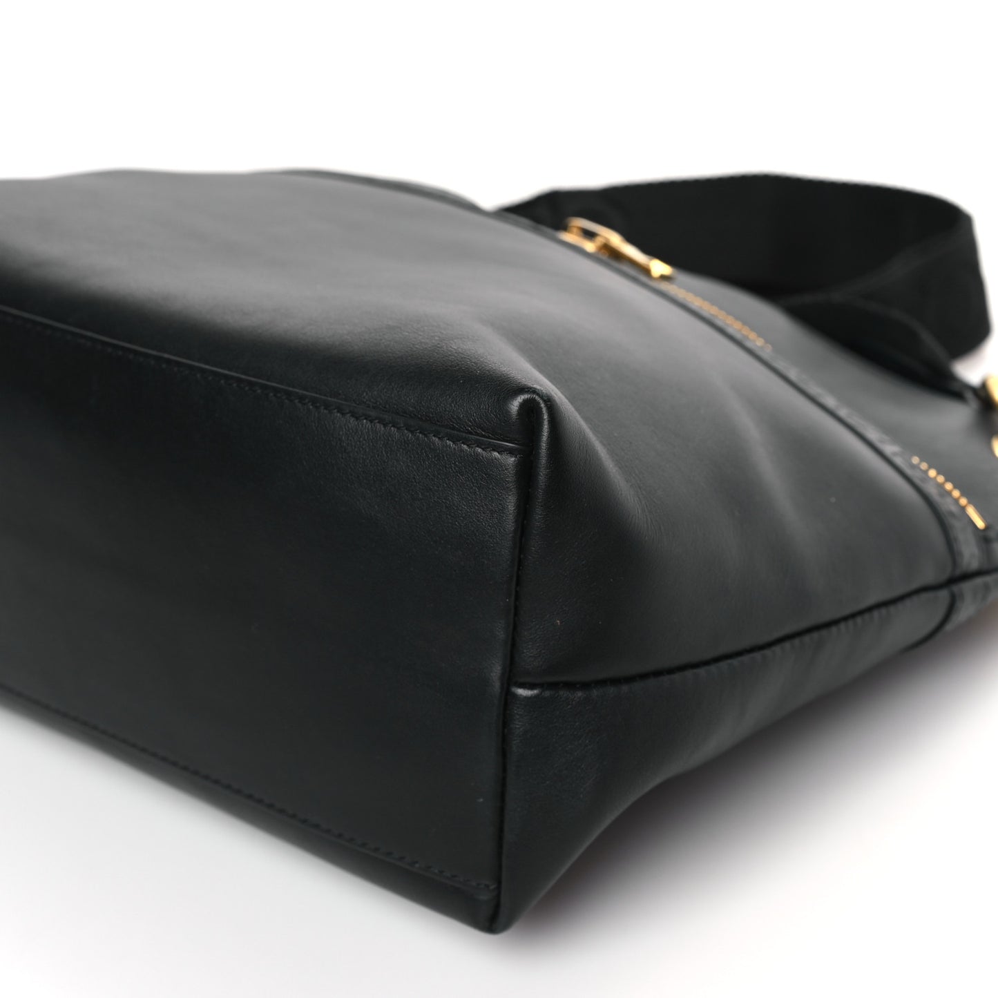 Calfskin Medium Avery Hobo Shoulder Bag Black