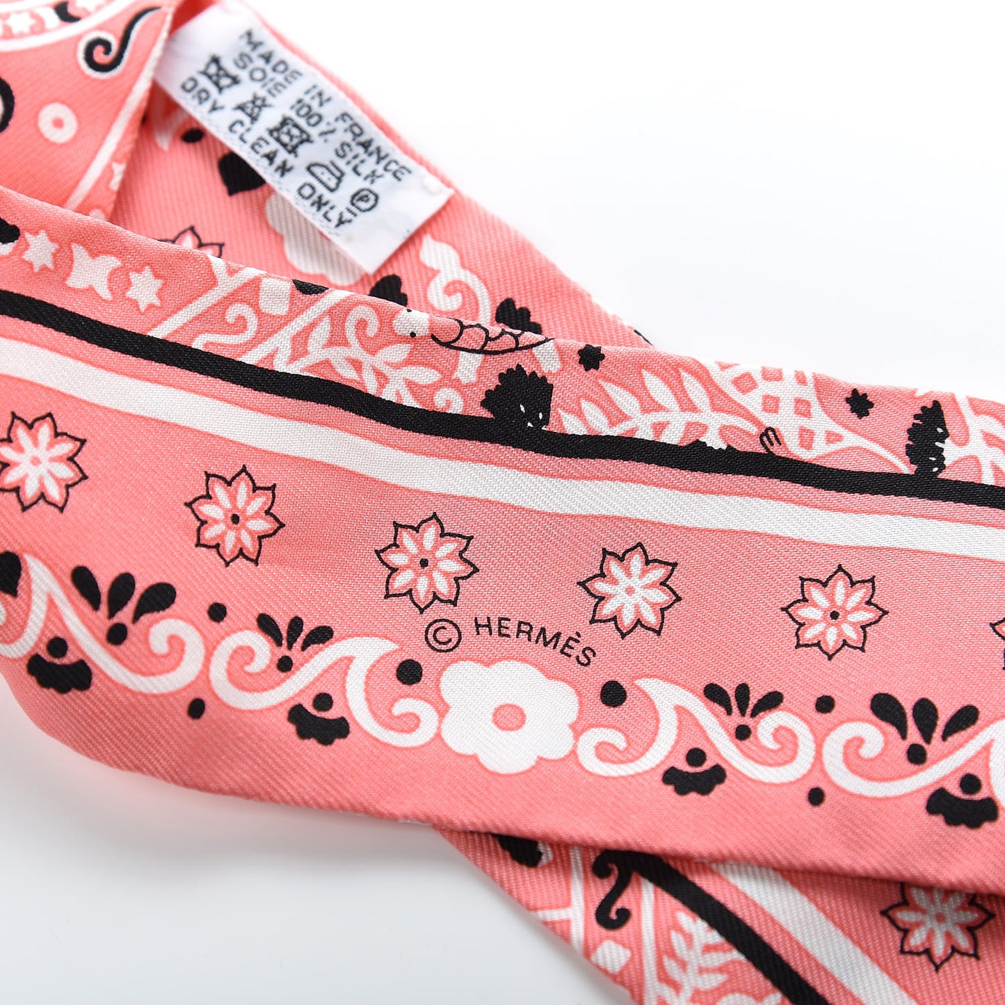 Silk Peuple Du Vent Bandana Twilly Rose Malabar Black White