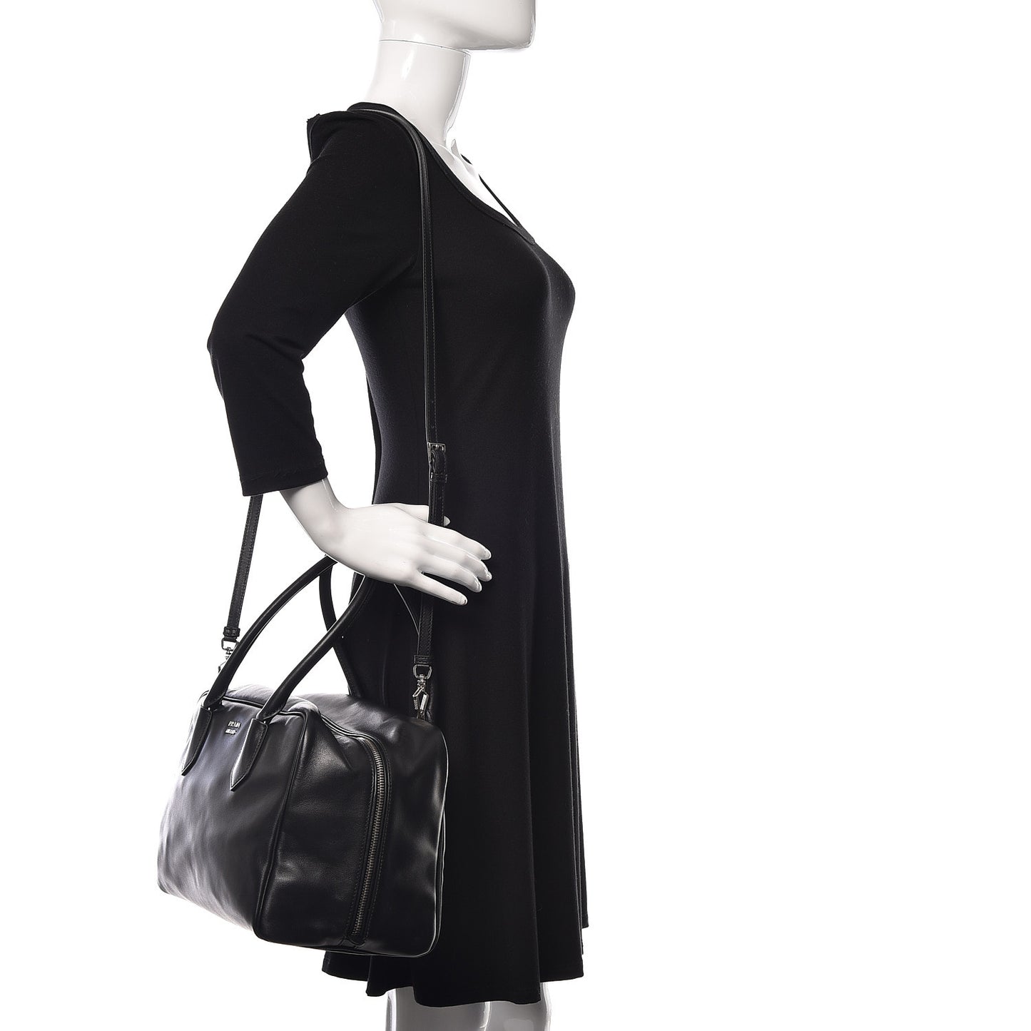 Soft Calf Large Inside Tote Black Mughetto