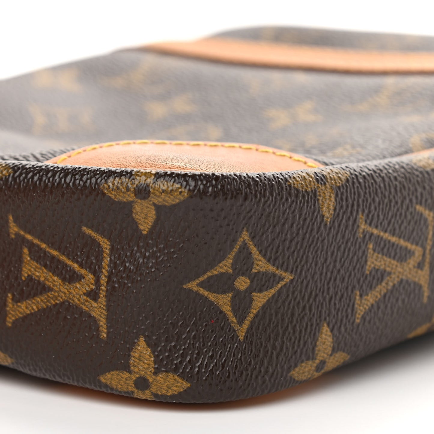 Monogram Amazone