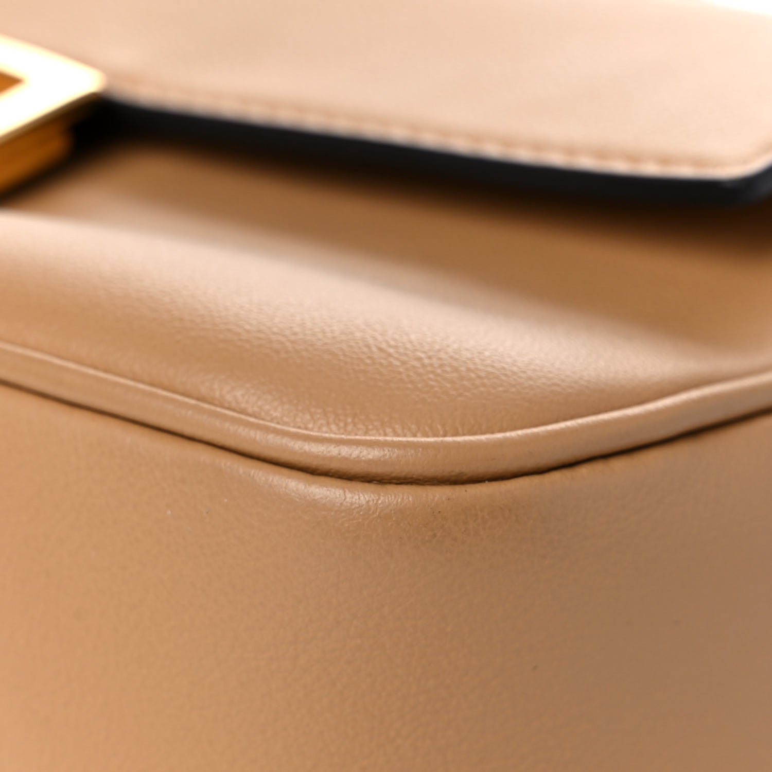 Fendi Vitello Grace Matte Mini Fendi Cam Miele Scuro 10 of 15