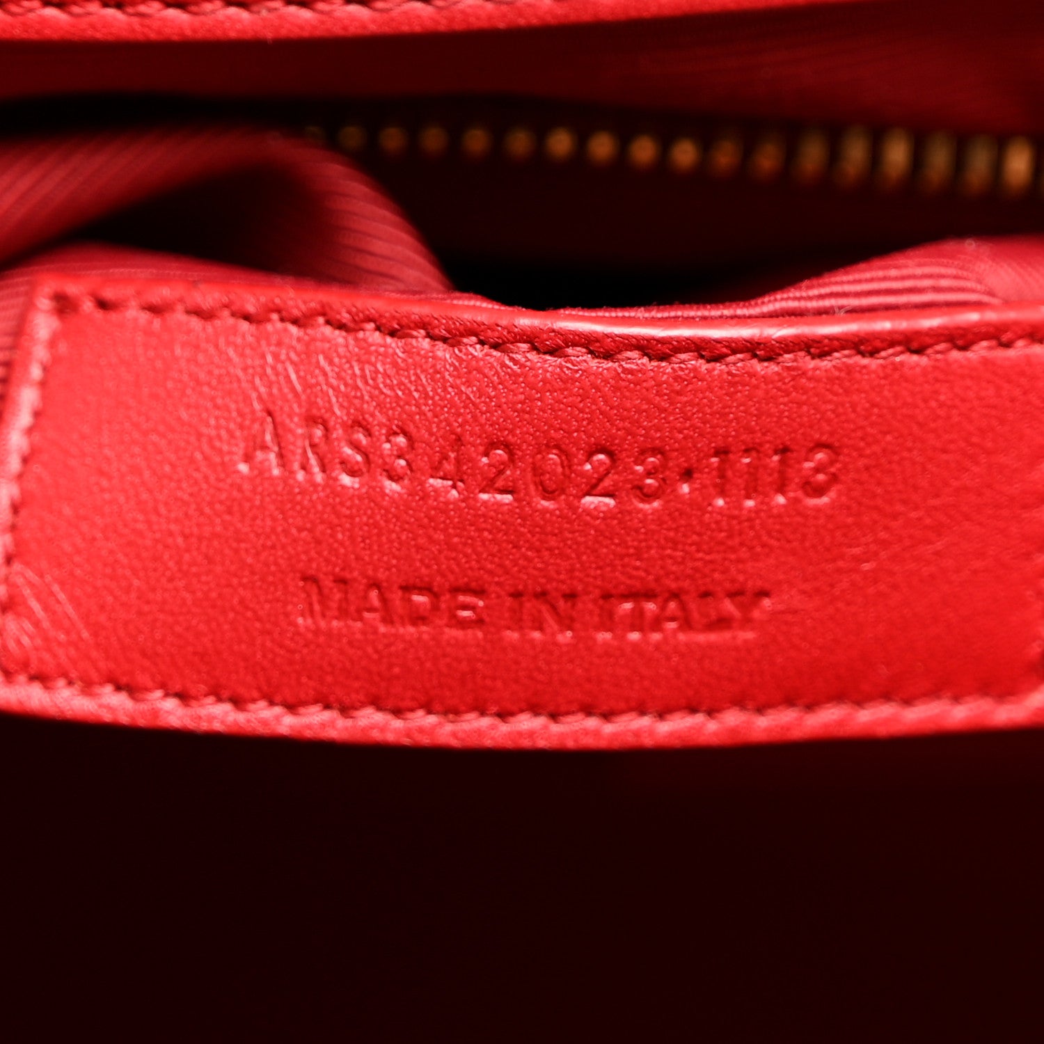 Saint Laurent Smooth Calfskin Matelasse Chevron Large Monogram Satchel Red 7 of 12