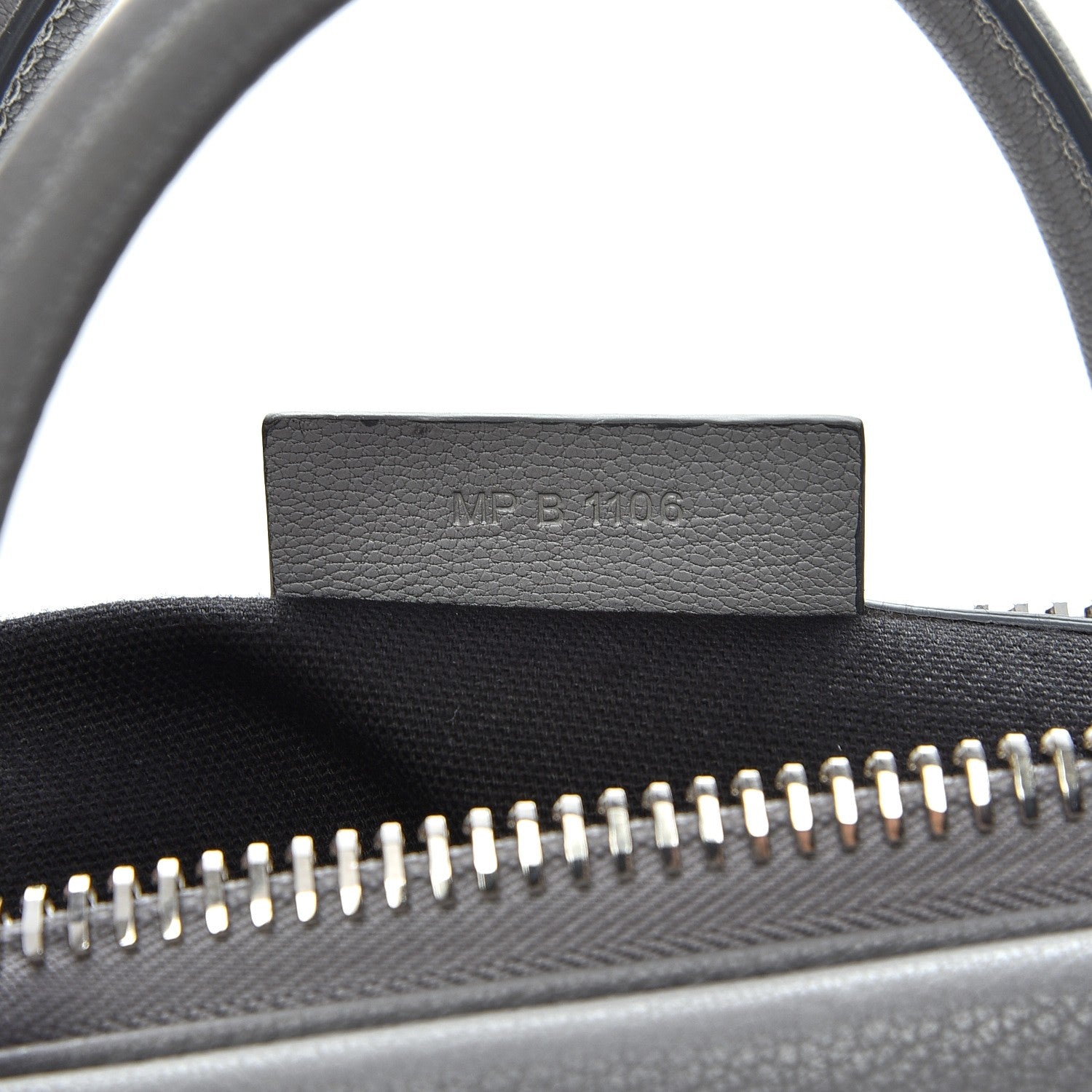 Givenchy Sugar Goatskin Medium Antigona Pearl Grey 8 of 10