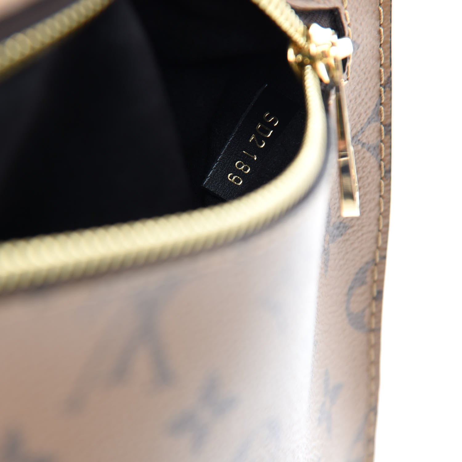 Louis Vuitton Reverse Monogram Pochette Metis 11 of 12