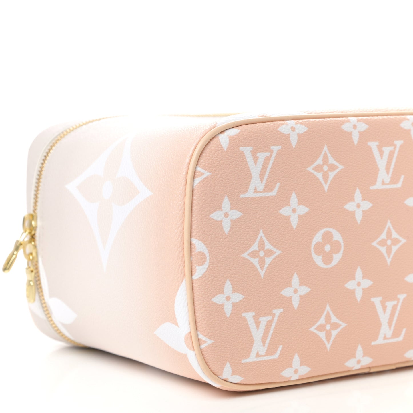 Monogram Giant By The Pool Nice BB Brume