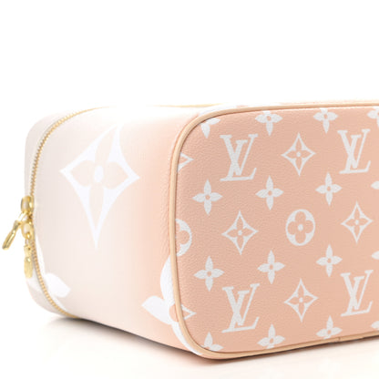 Louis Vuitton Monogram Giant By The Pool Nice BB Brume 8 of 10