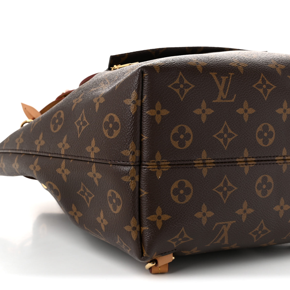 Louis Vuitton Monogram Montsouris PM 7 of 8