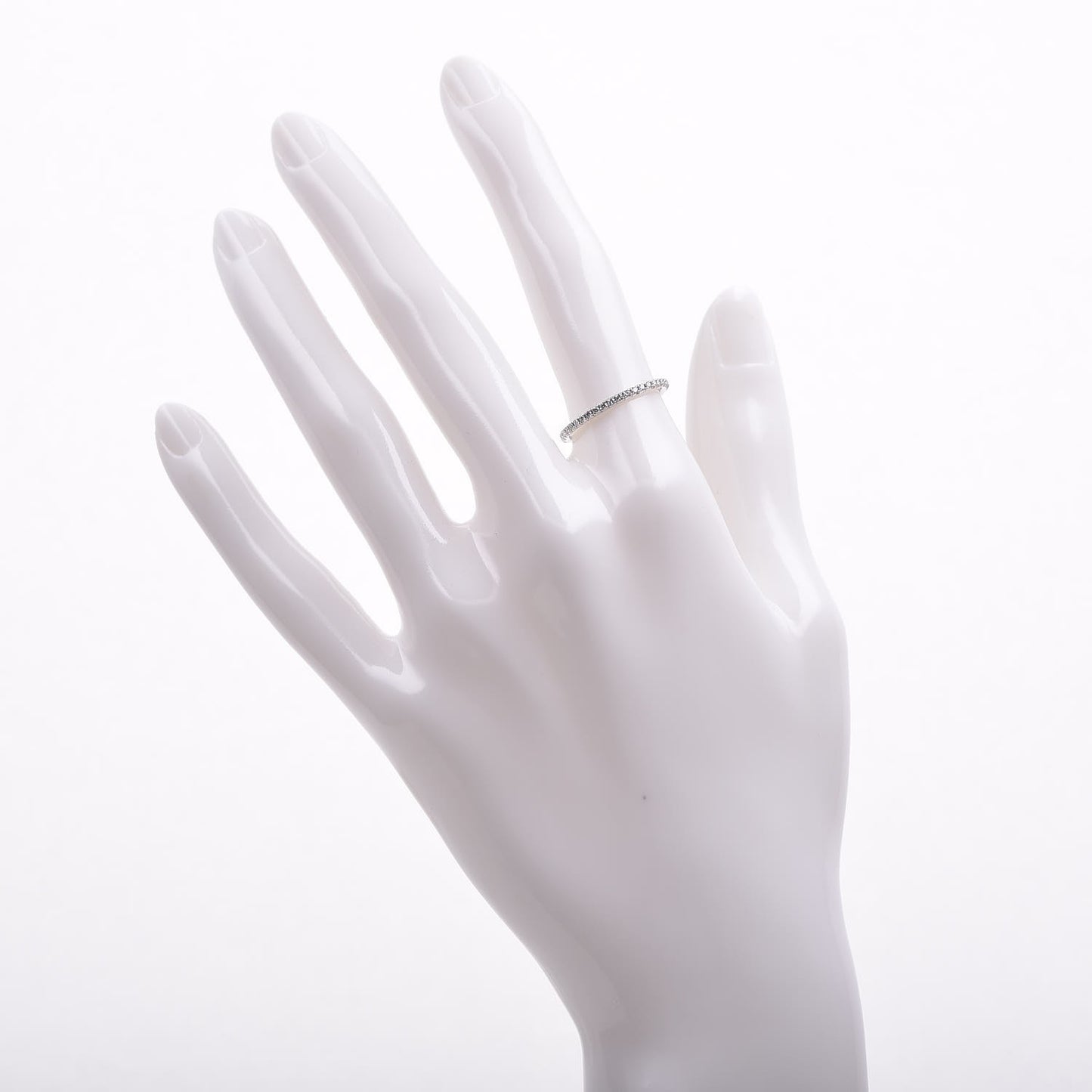 18K White Gold Diamond Metro Ring 52 6