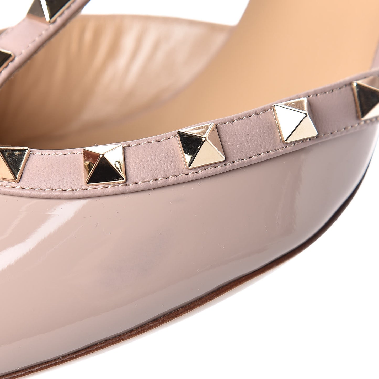 Patent Rockstud Ankle Strap Low Heel Pumps 40 Poudre