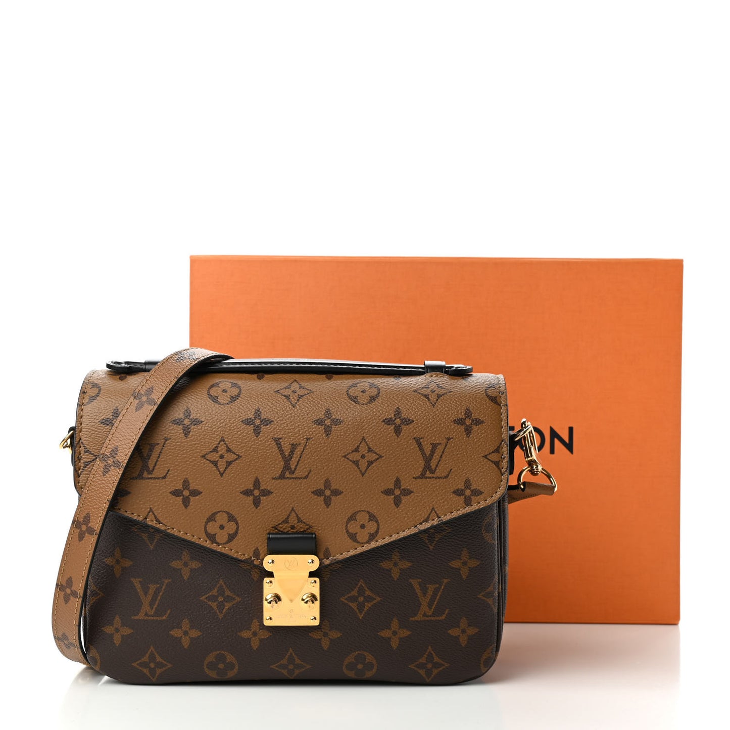 Reverse Monogram Pochette Metis