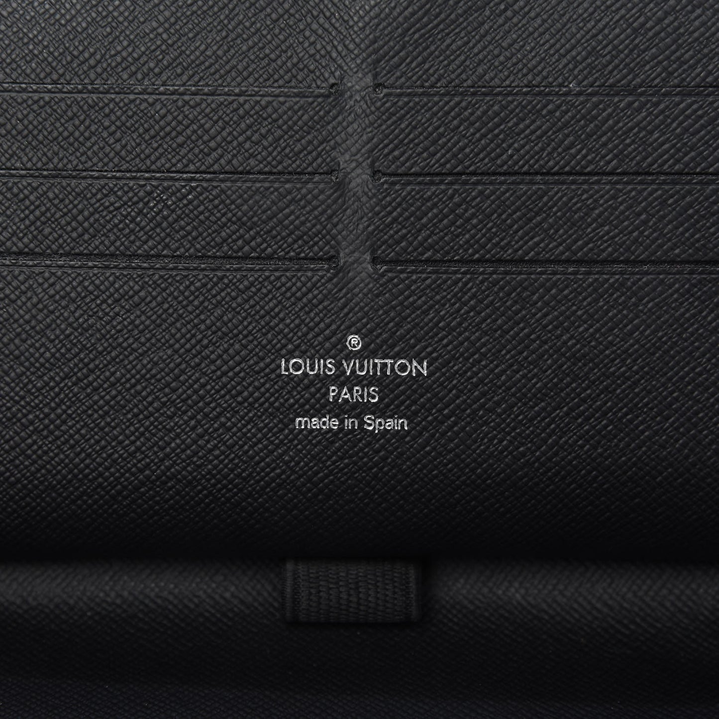 Damier Graphite Zippy Organizer Wallet
