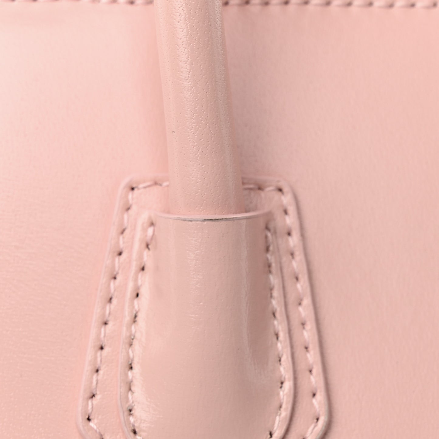 Box Calfskin Mini Heart Antigona Top Handle Bag Blush Pink