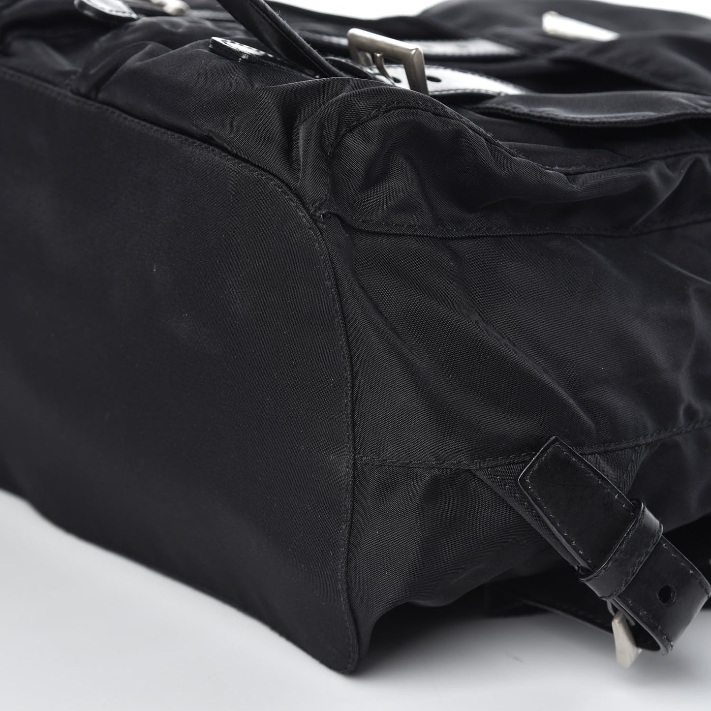 Nylon Vela Medium Backpack Black