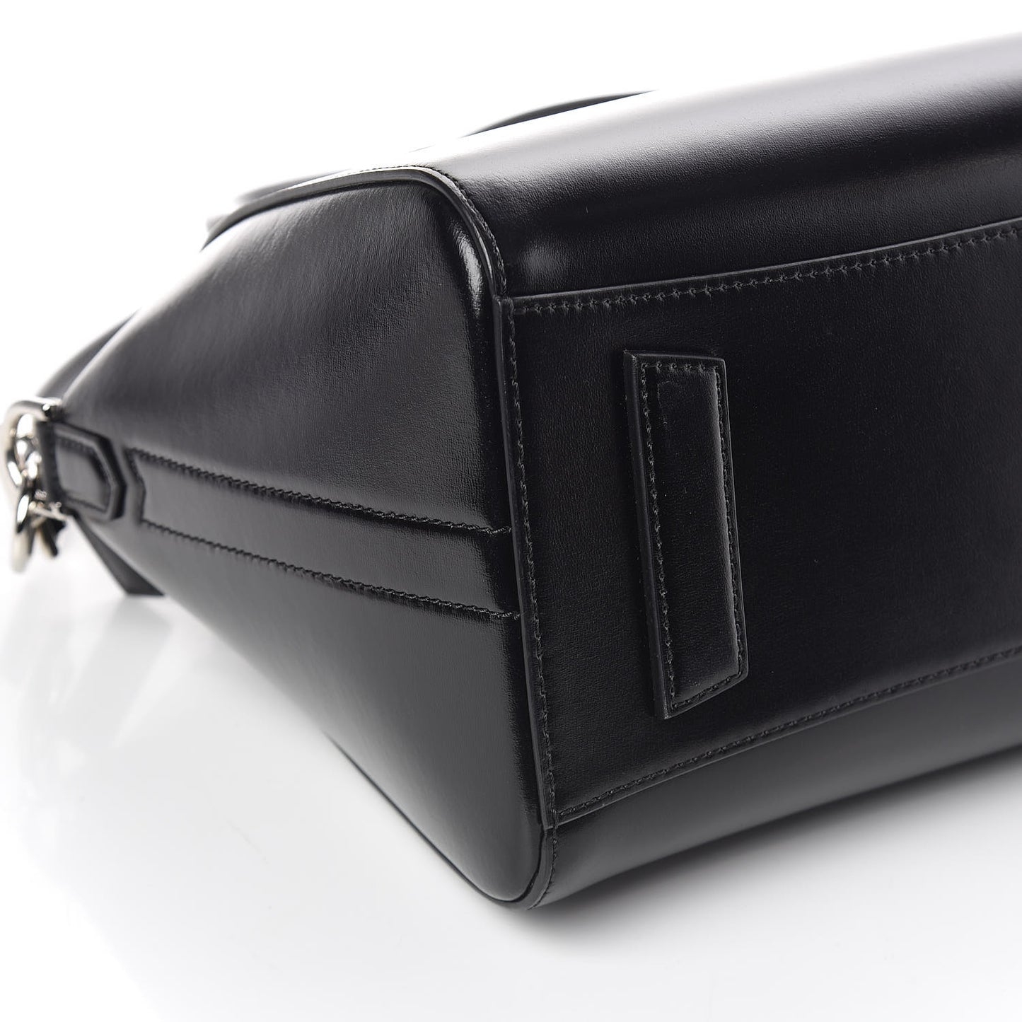 Shiny Lord Calfskin Small Antigona Black