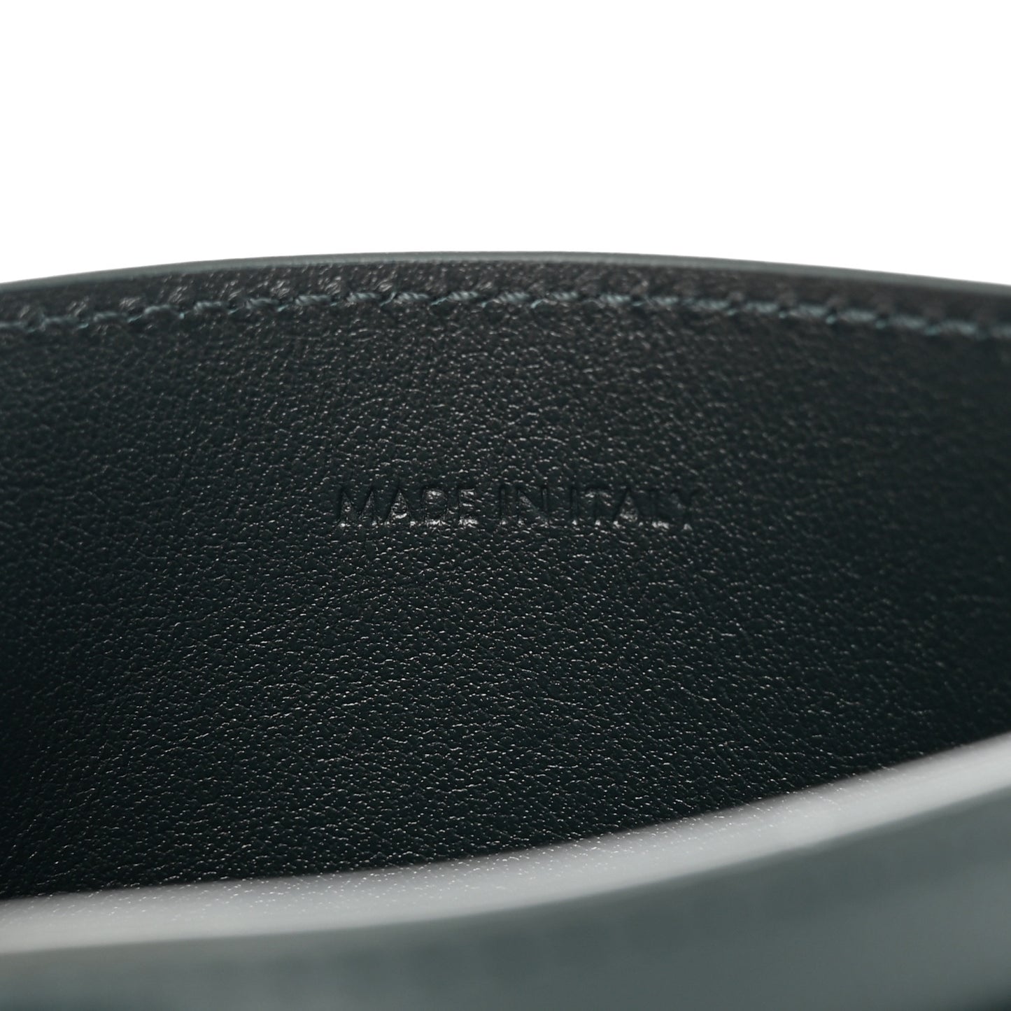 Grained Calfskin Card Holder Amazone