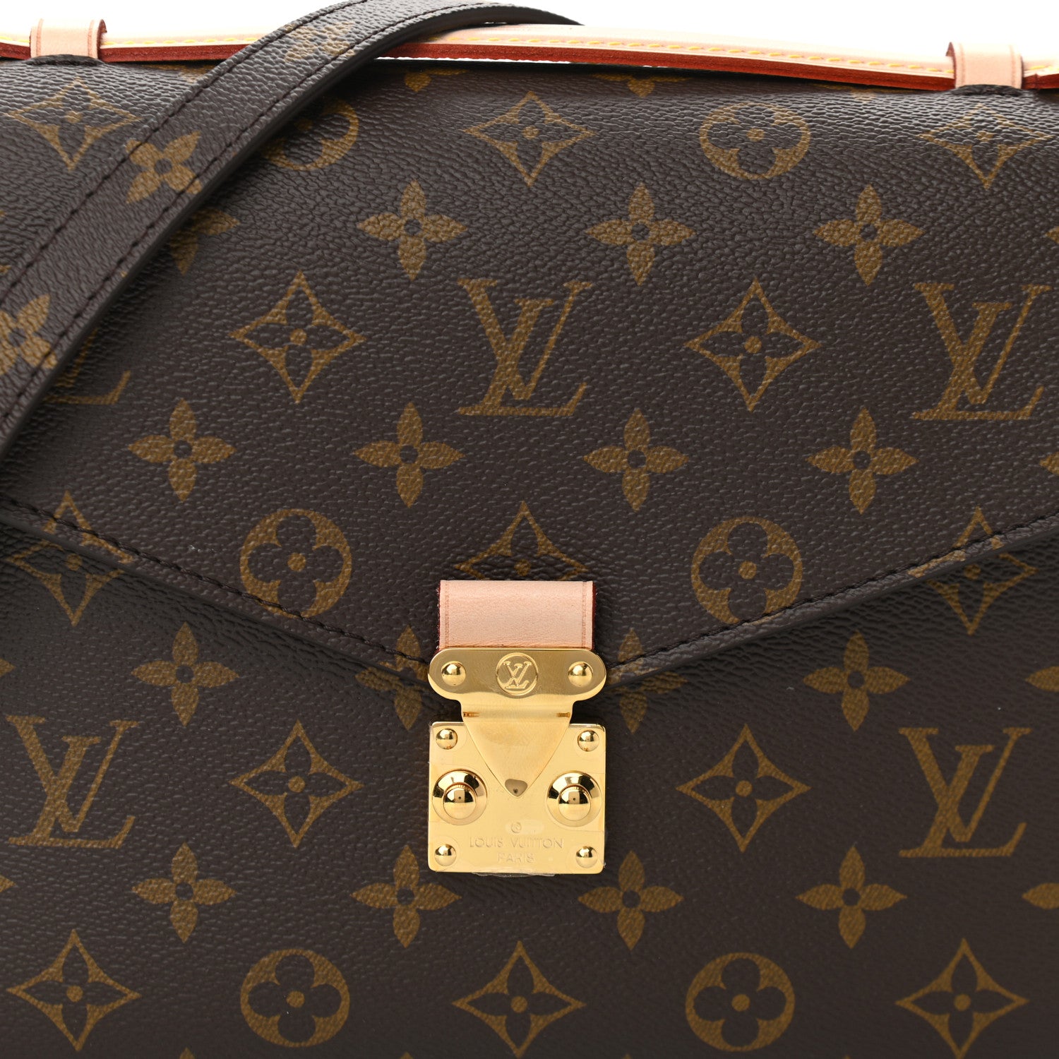 Louis Vuitton Monogram Pochette Metis 7 of 10