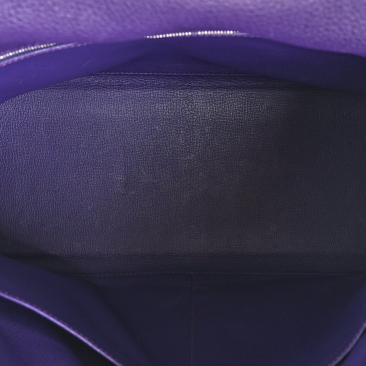 Togo Kelly Retourne 35 Iris