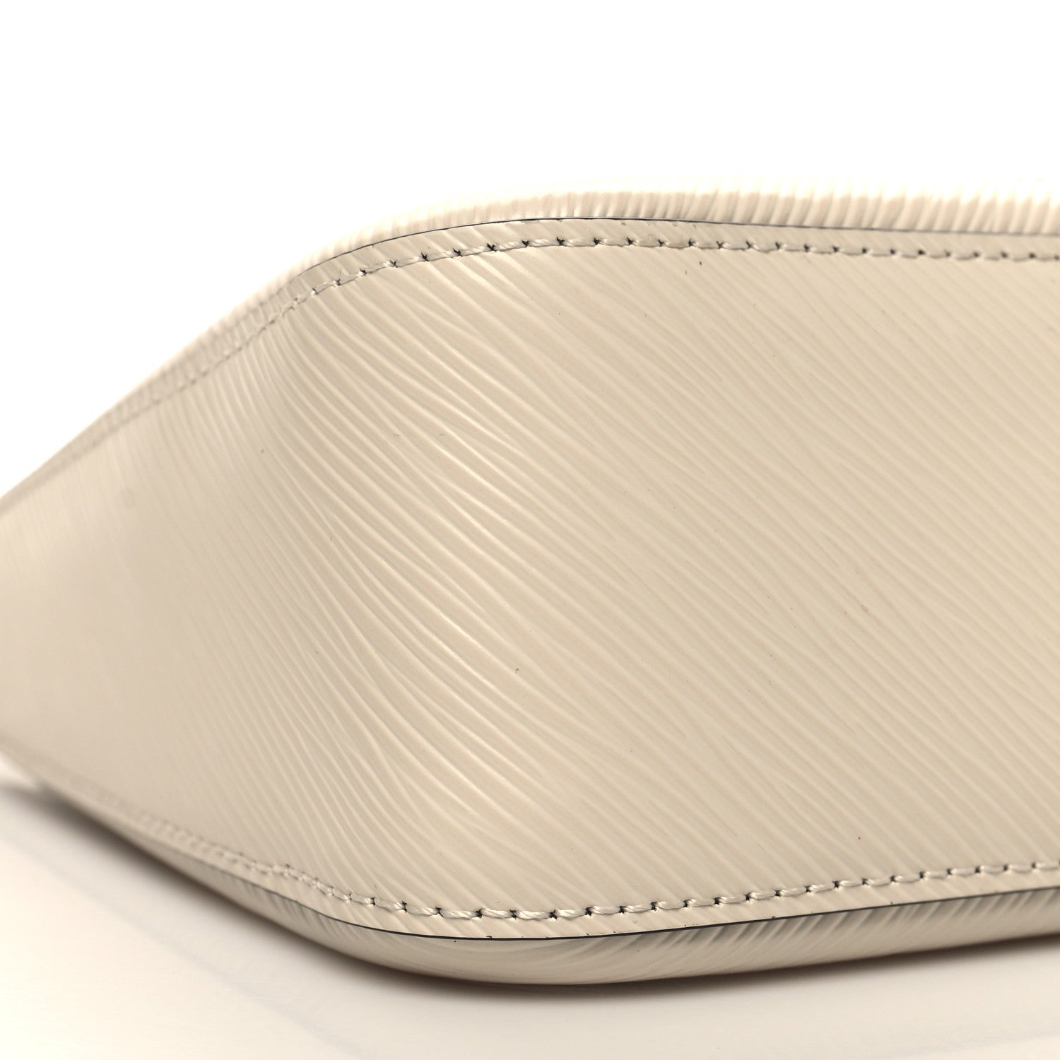 Louis Vuitton Epi Marelle Quartz 10 of 13