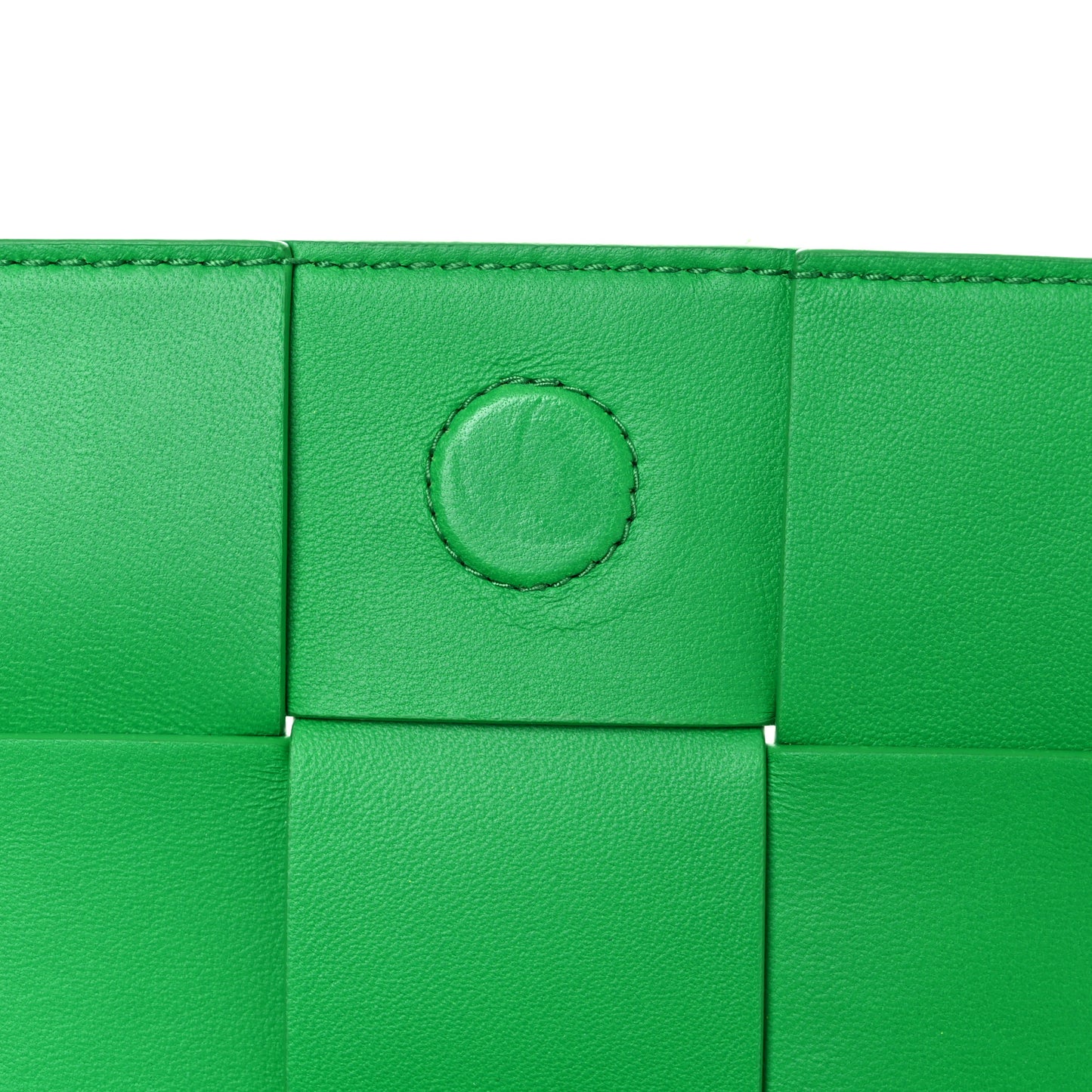 Brushed Calfskin Maxi Intrecciato Cassette Crossbody Bag Parakeet