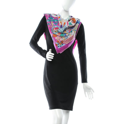Hermes Silk La Maizeon des Carres Scarf 90 Fuchsia Blanc Multicolore 2 of 5