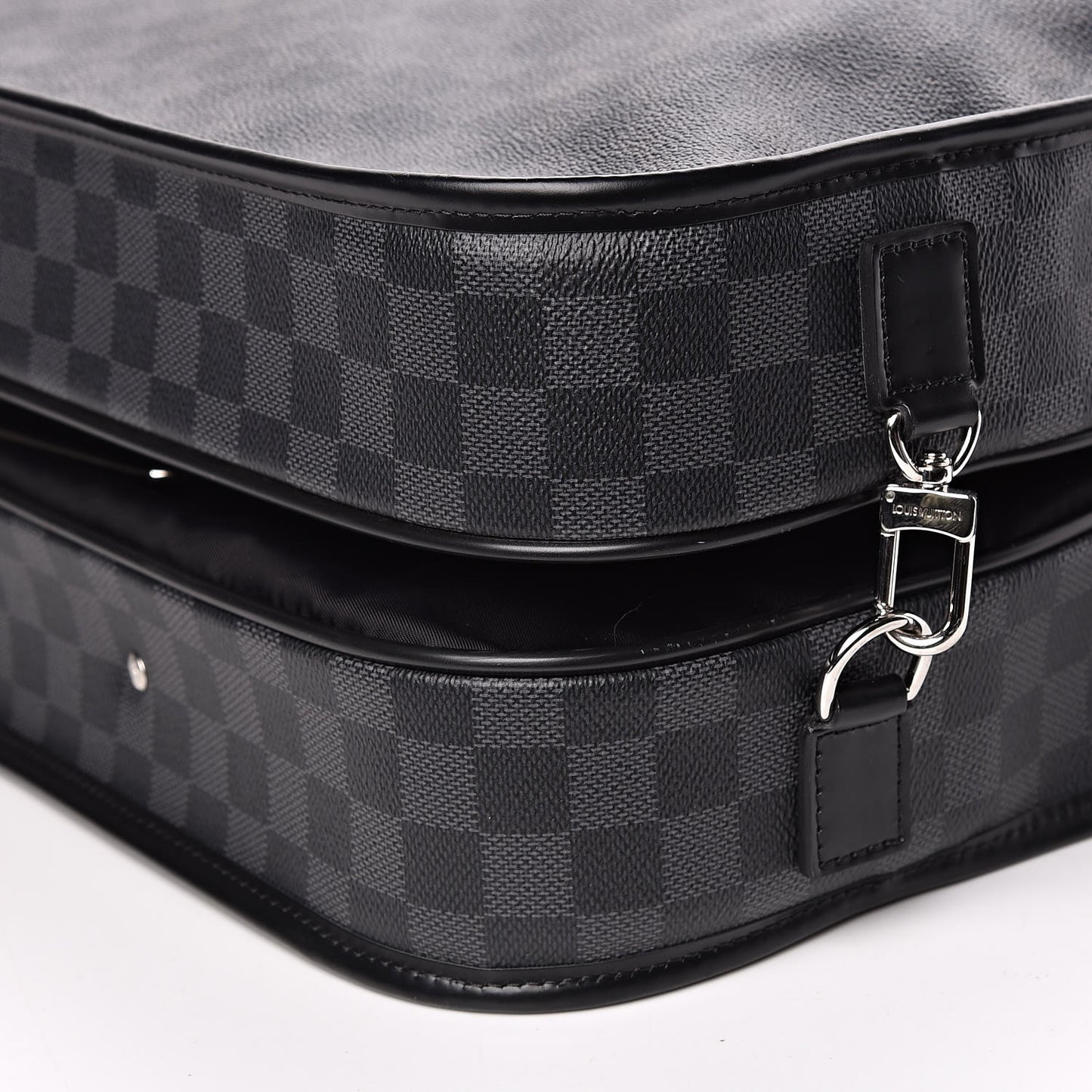 Damier Graphite Garment Bag 3 Hangers