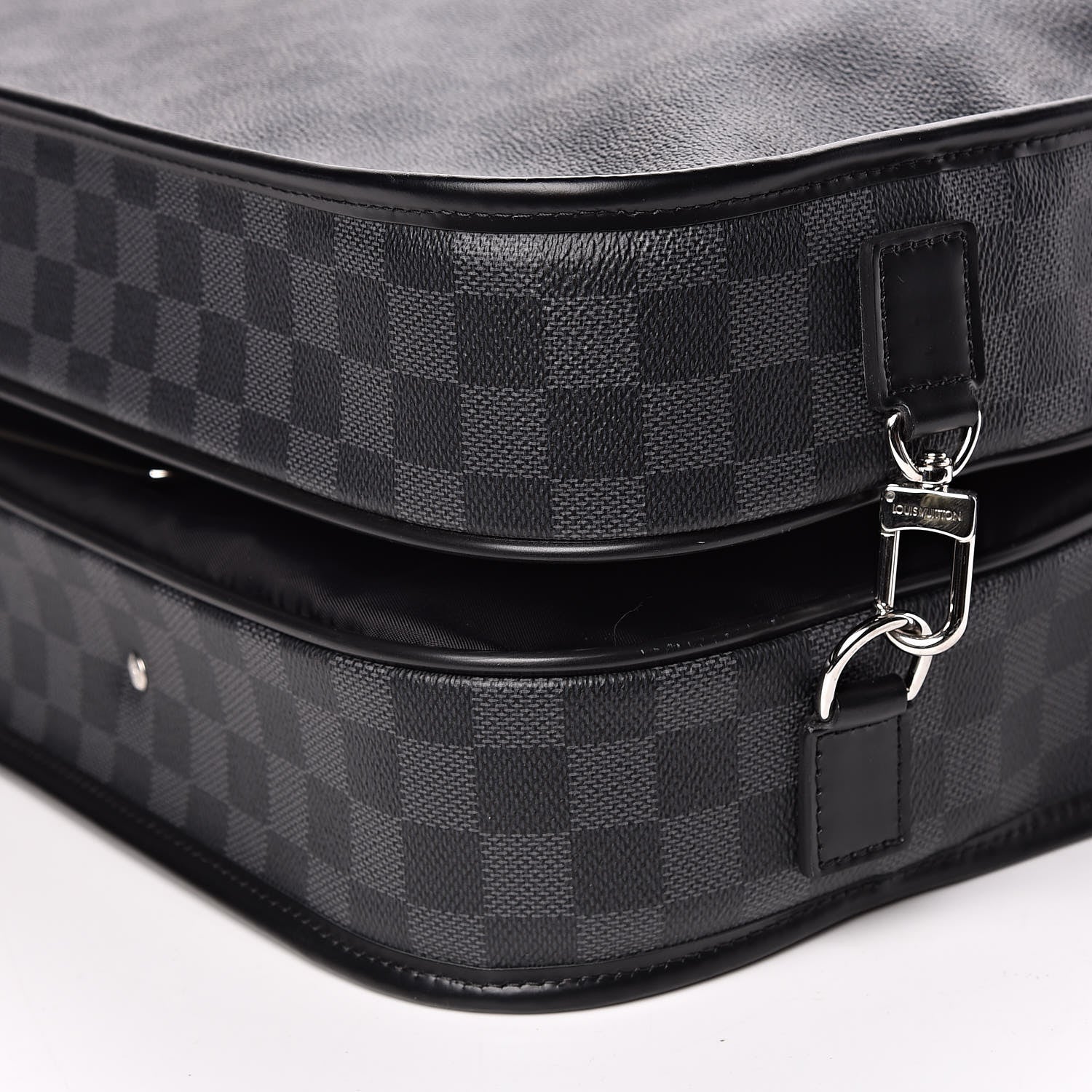 Louis Vuitton Damier Graphite Garment Bag 3 Hangers 12 of 12