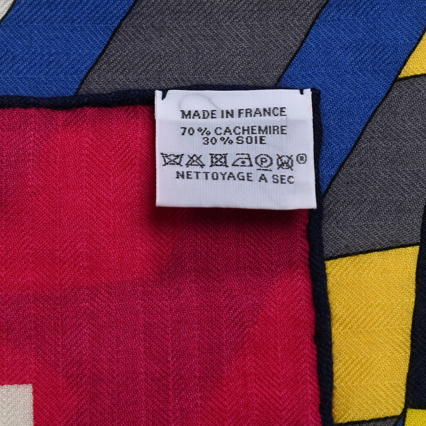 Cashmere Silk Cheval De Fete Shawl 140 Rose Vif White Multicolor
