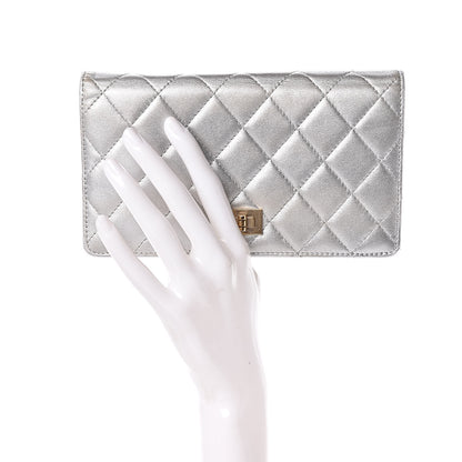 Chanel Metallic Lambskin Quilted Reissue Yen Wallet Silver 2 of 18
