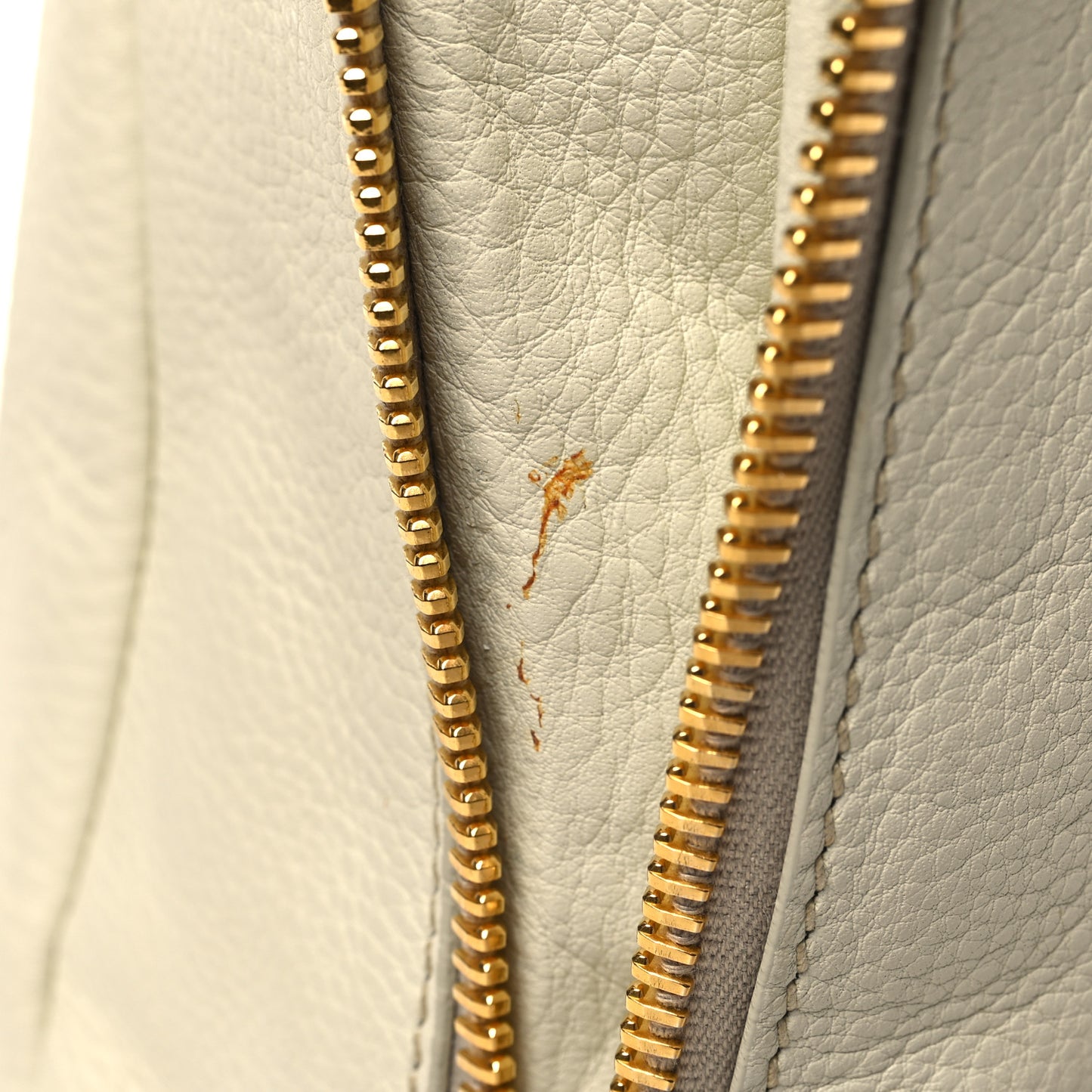 Vitello Daino Side Zip Pocket Hobo Talco