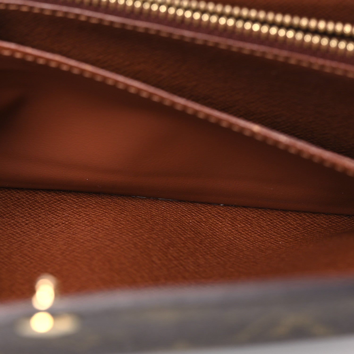 Louis Vuitton Monogram Sarah Wallet 5 of 18