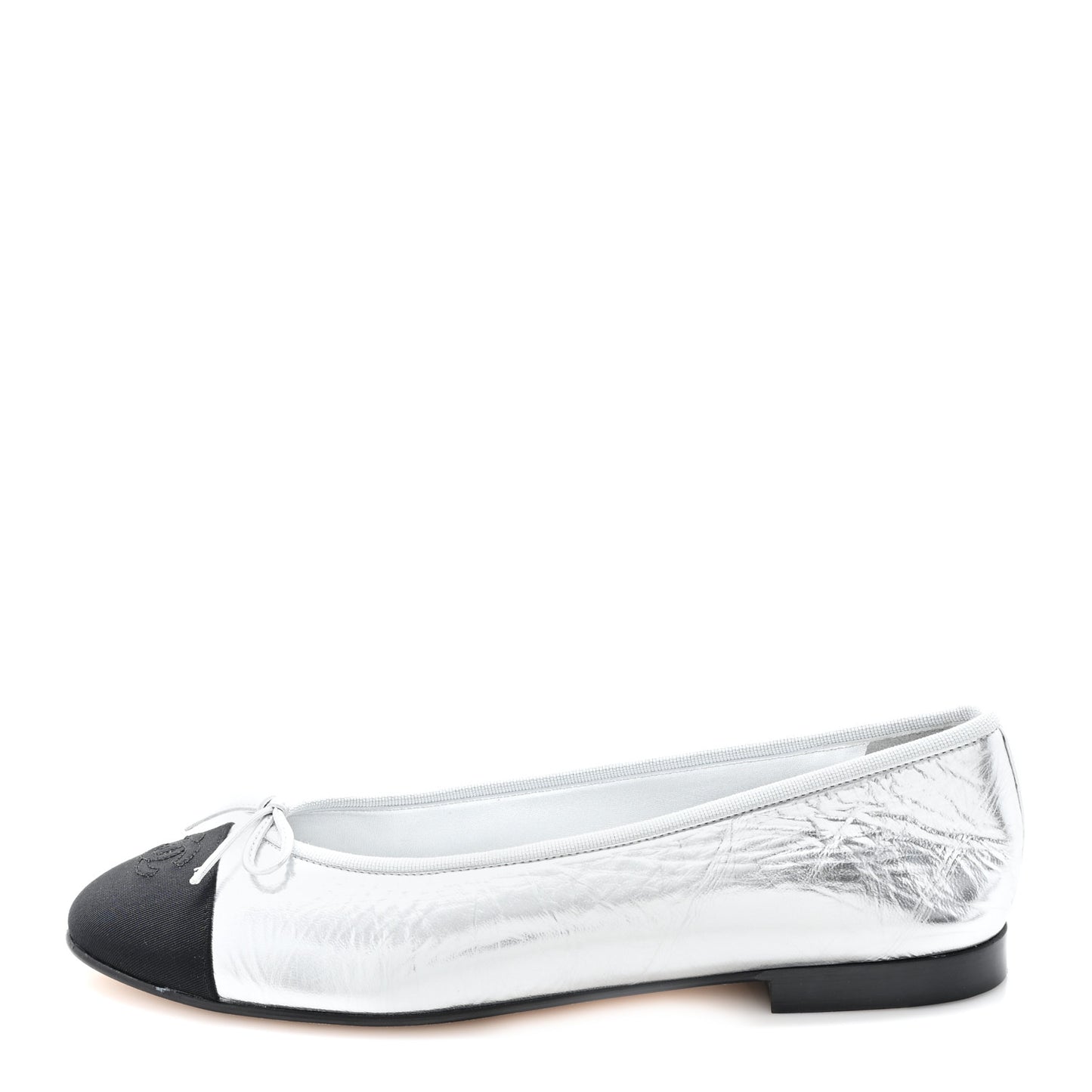 Laminated Crumpled Lambskin Grosgrain Cap Toe CC Ballerina Flats 41 Silver Black