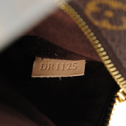 Louis Vuitton Monogram Pochette Metis 7 of 7