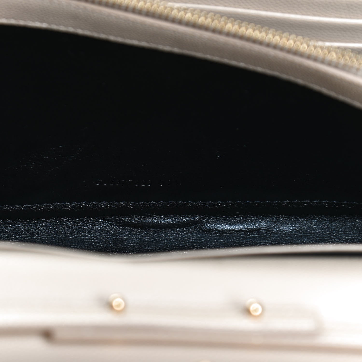 Saint Laurent Grain De Poudre Matelasse Chevron Monogram Chain Wallet Nude Powder 8 of 11