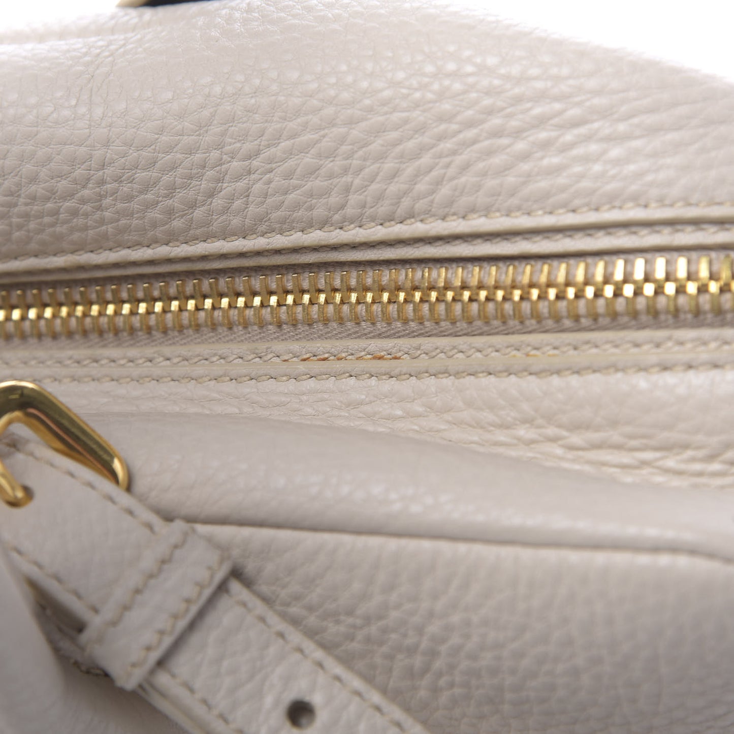 Vitello Daino Top Handle Shoulder Bag Talco