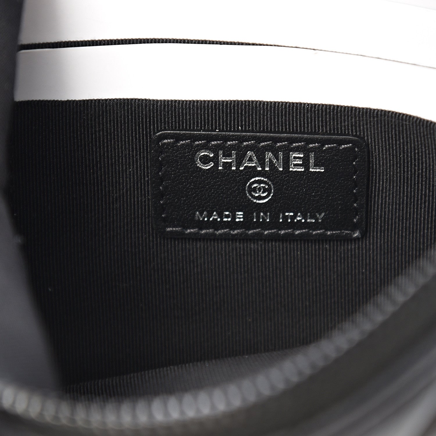 Chanel Aged Calfskin Quilted Medium Reissue Cosmetic Case So Black 5 of 6
