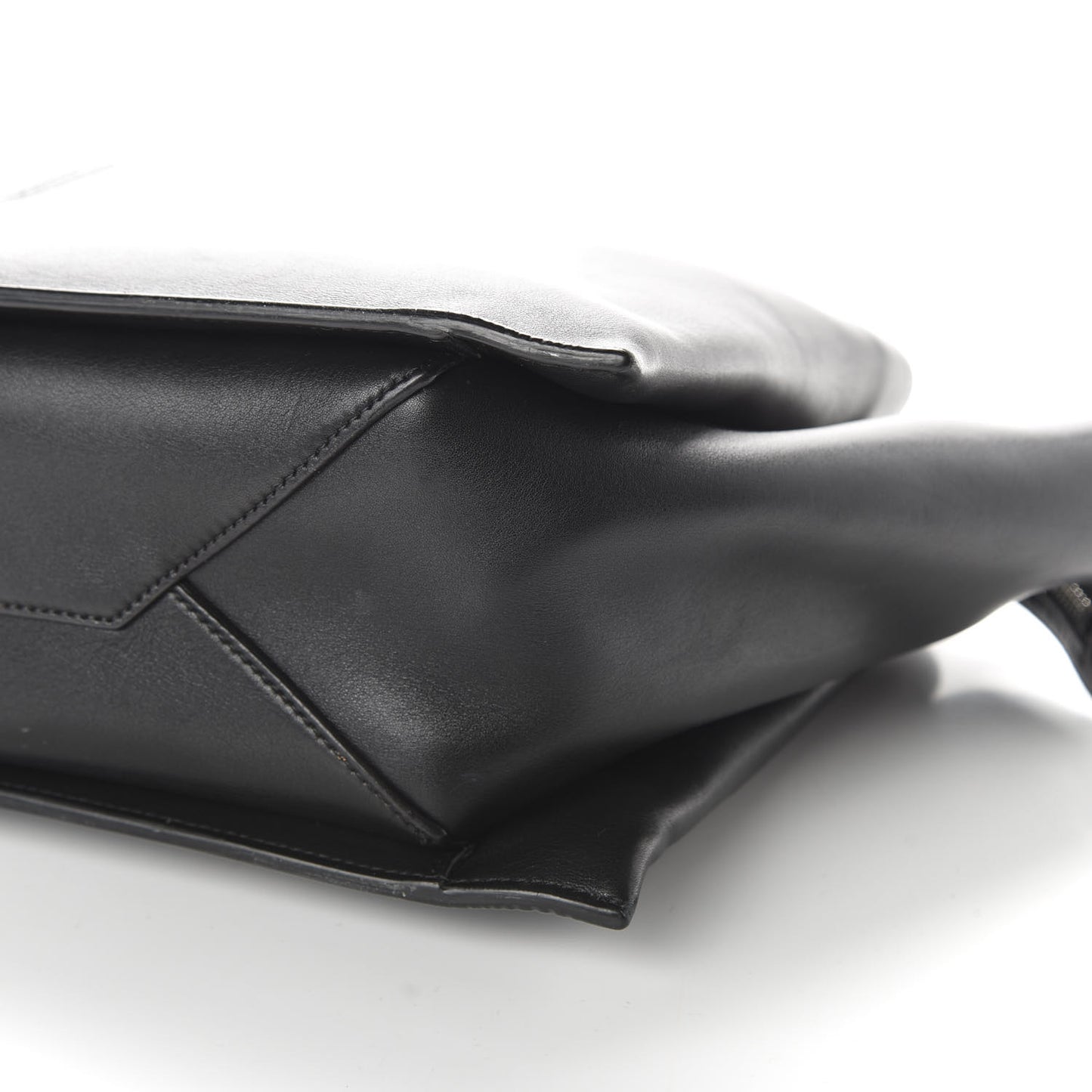 Supple Natural Calfskin Medium Tri-Fold Bag Black