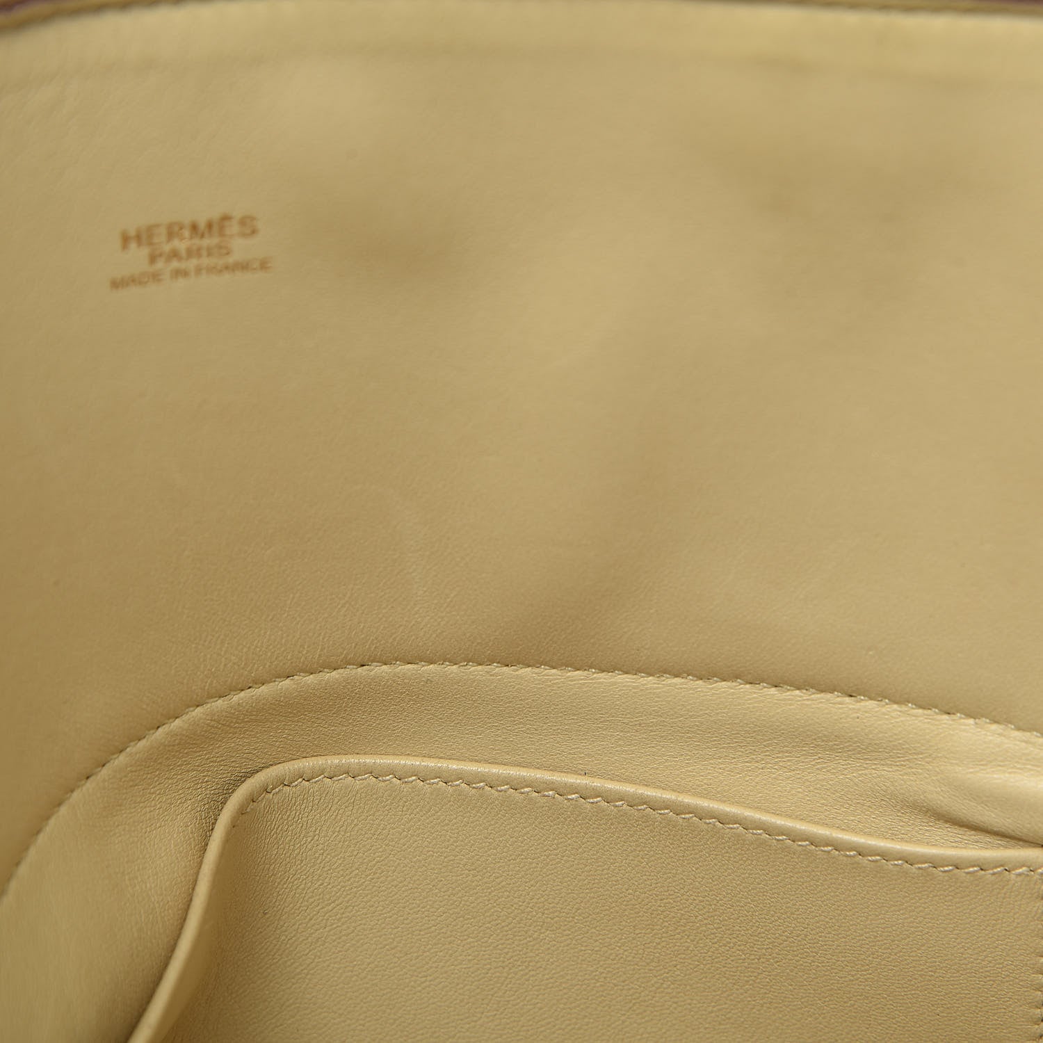 Hermes Taurillon Clemence Bolide 35 Parchemin 13 of 23