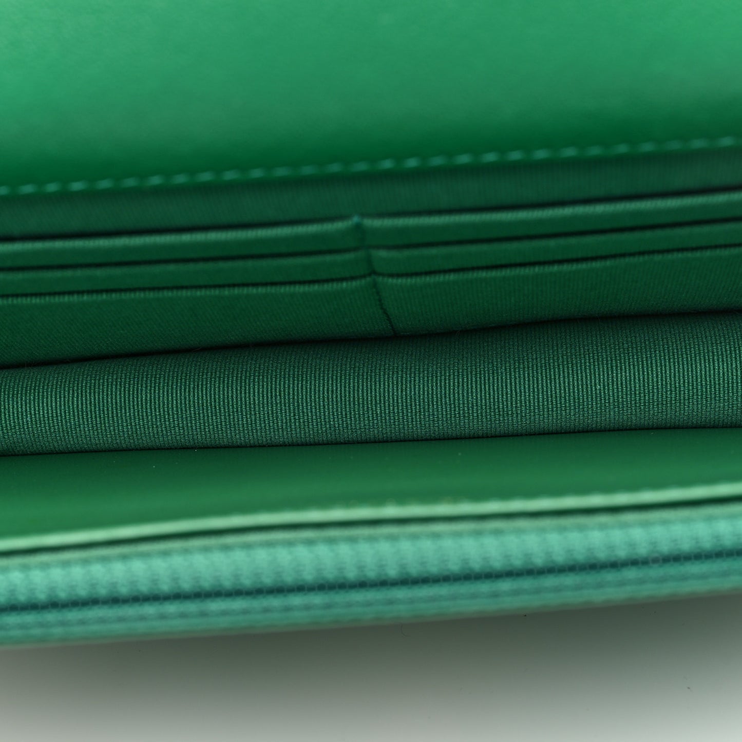 Lambskin Quilted Chanel 19 Wallet On Chain WOC Green