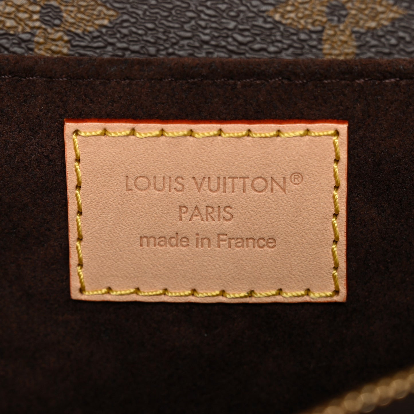 Monogram Pochette Metis East West